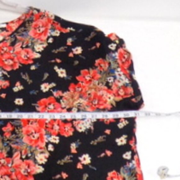 Maurices Women's Black Multicolor Floral Short Sleeve Top – Size: 3X - Picture 6 of 11